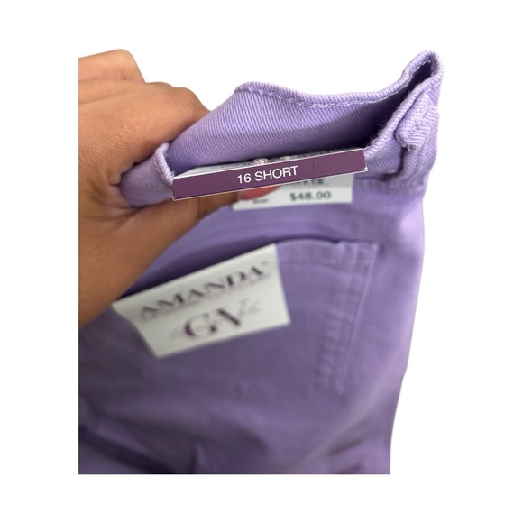 Gloria Vanderbilt ‘Amanda’ Lavender Jeans. Size 16 short. - Picture 4 of 8
